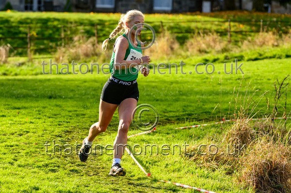 NatRel25-926240 - Senior Female Set Three