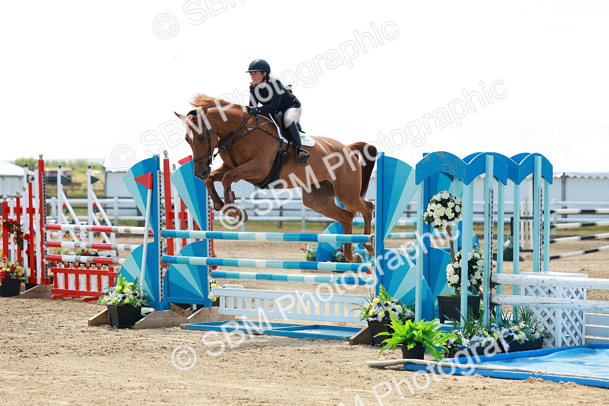 SBM_007455 - Class 3 - Senior Newcomers - 1.10m Open