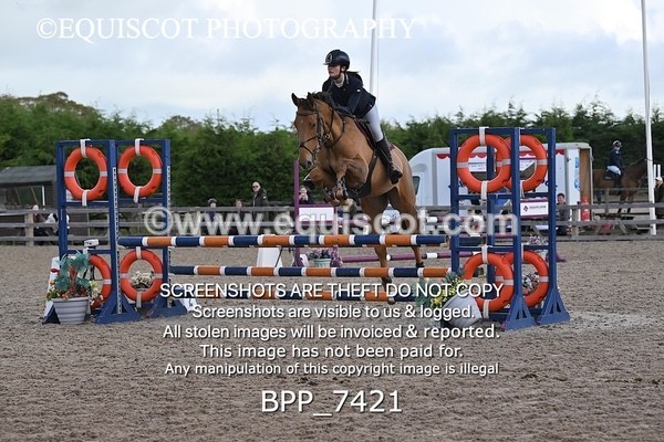 BPP_7421 - CLASS 3 Senior BritiNovice/ 90cm Open
