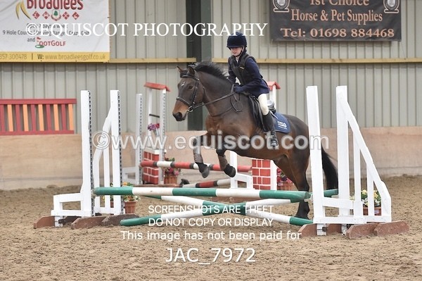 JAC_7972 - CLASS 4 NOVICE 50CM