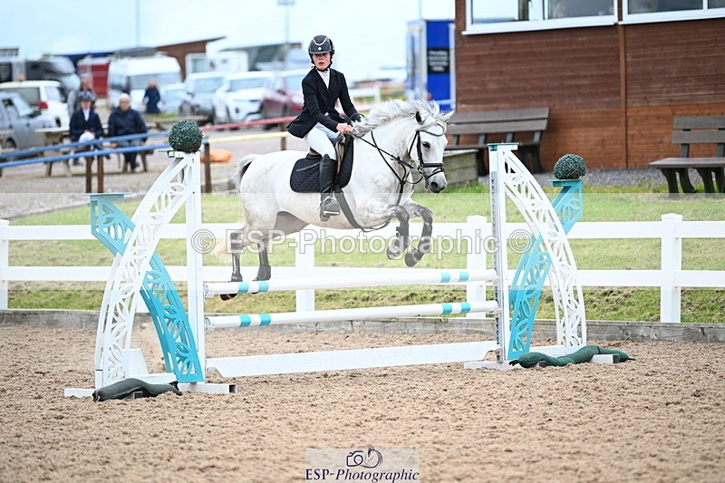 240608A-092520-00163 - Cls 8 Pony British Novice and 80cm Open