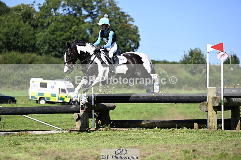 240811A-151652-05329 - 253-