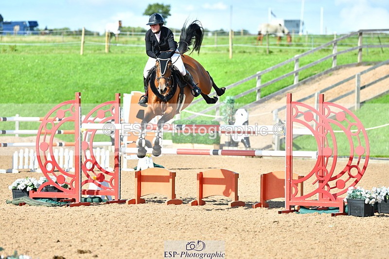 230729A-171236-07693 - Cls 18 National 1.30m