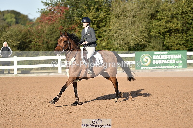 231015A-092906-06721 - Cls 22 British Novice & 90cm Open