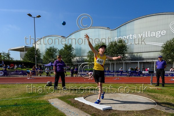 Age25SUN-928614 - Field Male