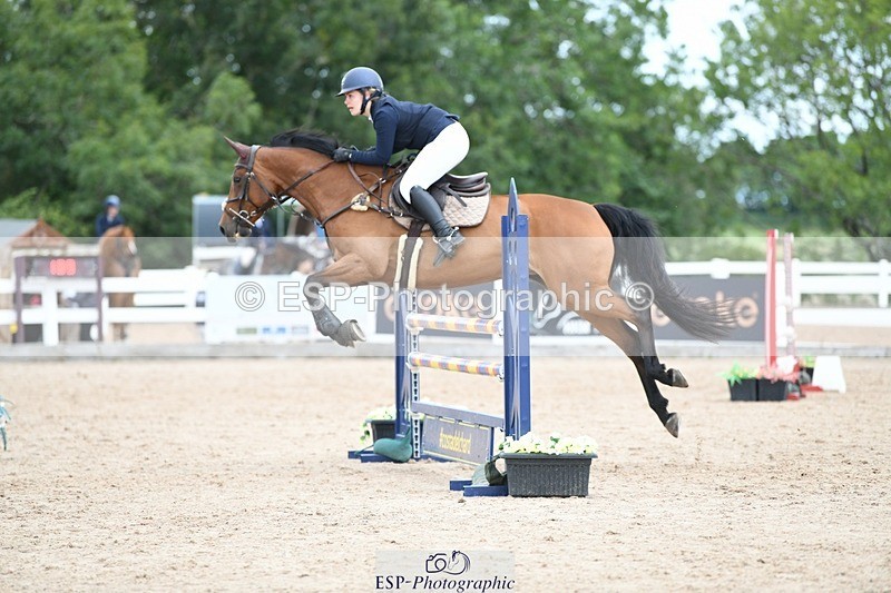 250801-110130-04526 - Cls 21 A&B Snr Disc & 1.00 Open