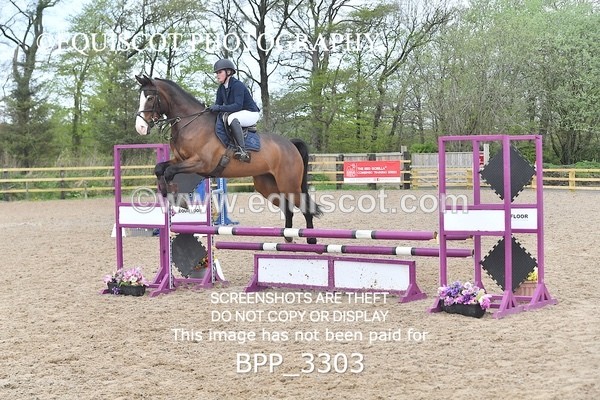 BPP_3303 - CLASS 14 SUN Senior BritiNovice/ 90cm Open