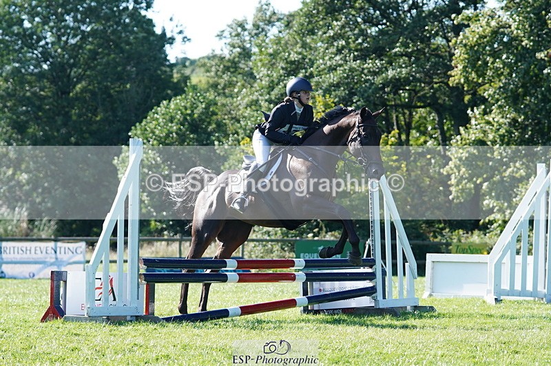 240811A-170806-06545 - 472-