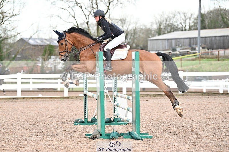 241206-093649-00035 - Cls 2 British Novice and 90cm Open