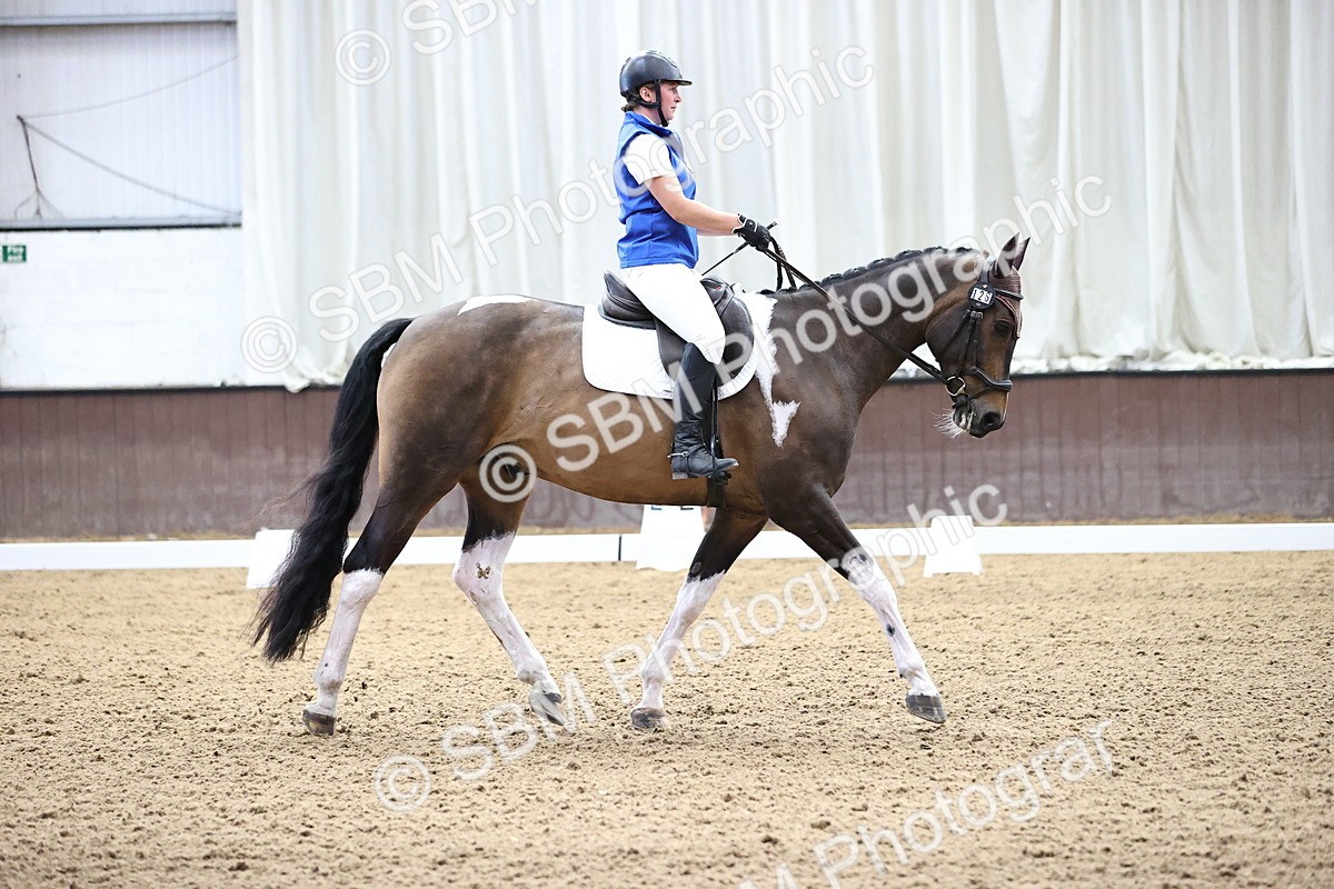 SBM_000493 - Novice 4 Warm Up