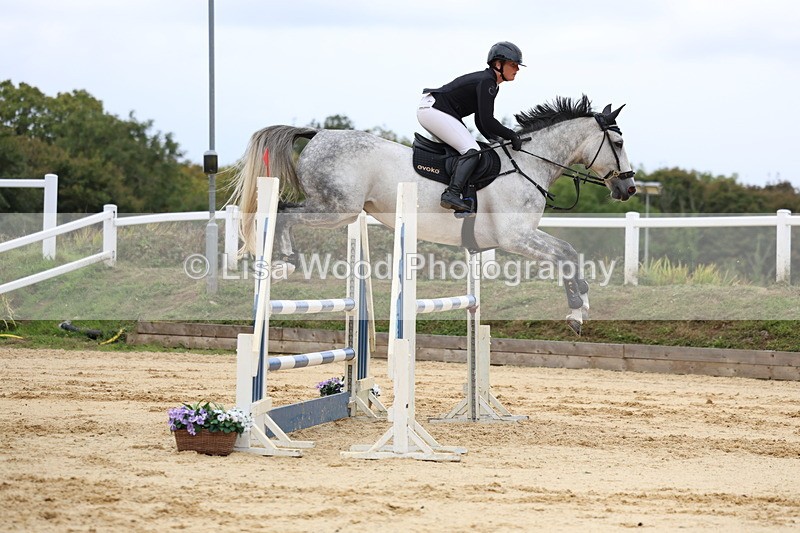 3E7A2951 - Class 7: Senior 1.05m