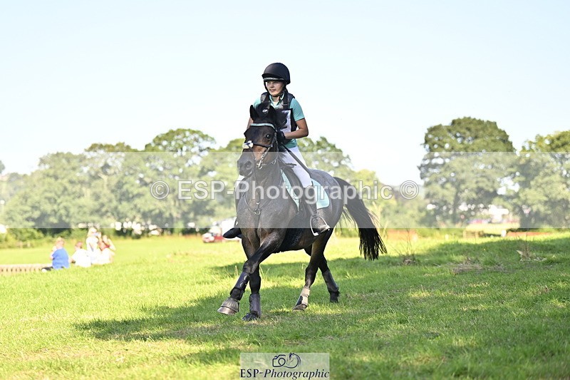 240811A-163943-06622 - 452-