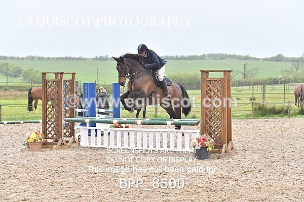 BPP_8500 - CLASS 22 SUN Club/ Unaffiliated 80cms Open