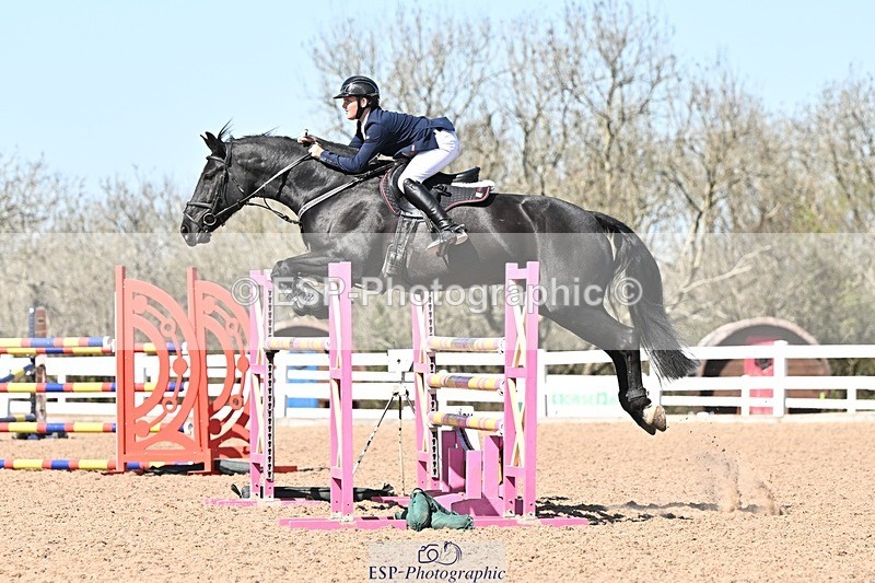 250409-140353-00715 - Snr Fox & 1.20m Open