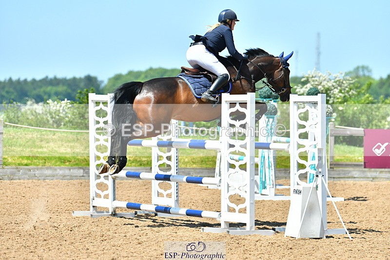 230527A-121425-04399 - Cls 15 Foxhunter