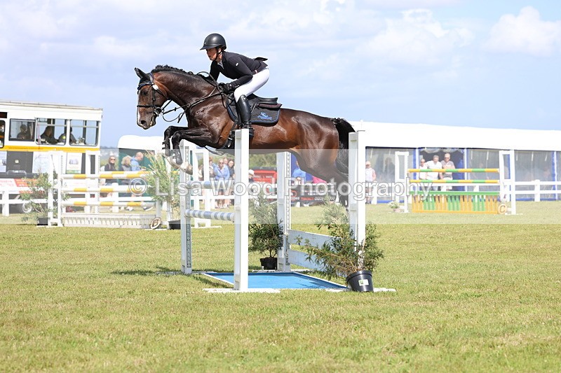 3E7A2958 - Class A: Showjumping Senior Open 1.25