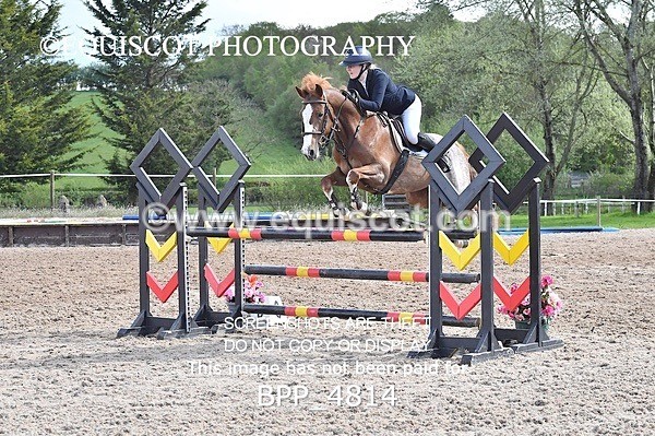 BPP_4814 - SUN CLASS 25 Senior Newcomers/ 1.10m Open