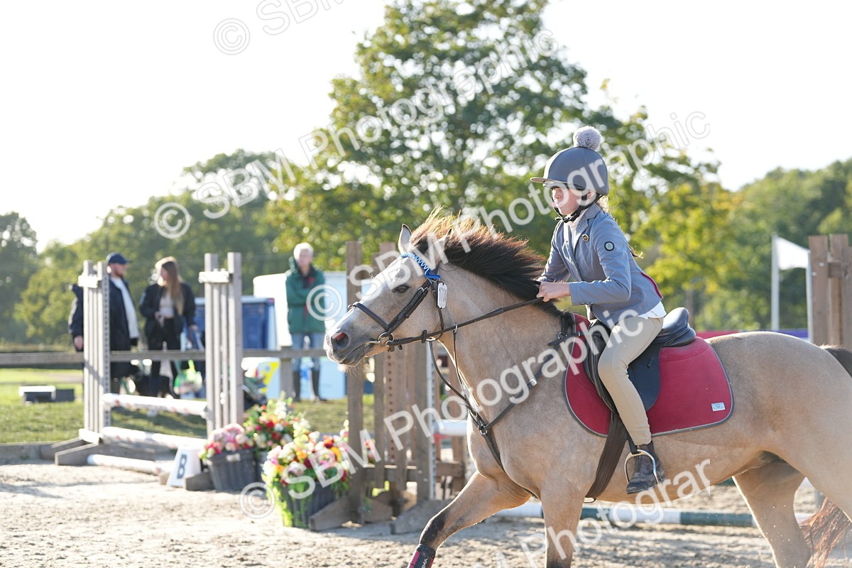 SBM_53876 - J8 - Junior Pony 65cm Championship