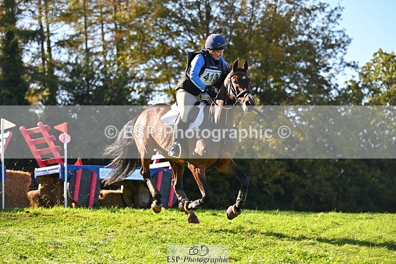 241026-121905-13088 - 413-Sophie.Westmore-CALCOURT.LEONARDO