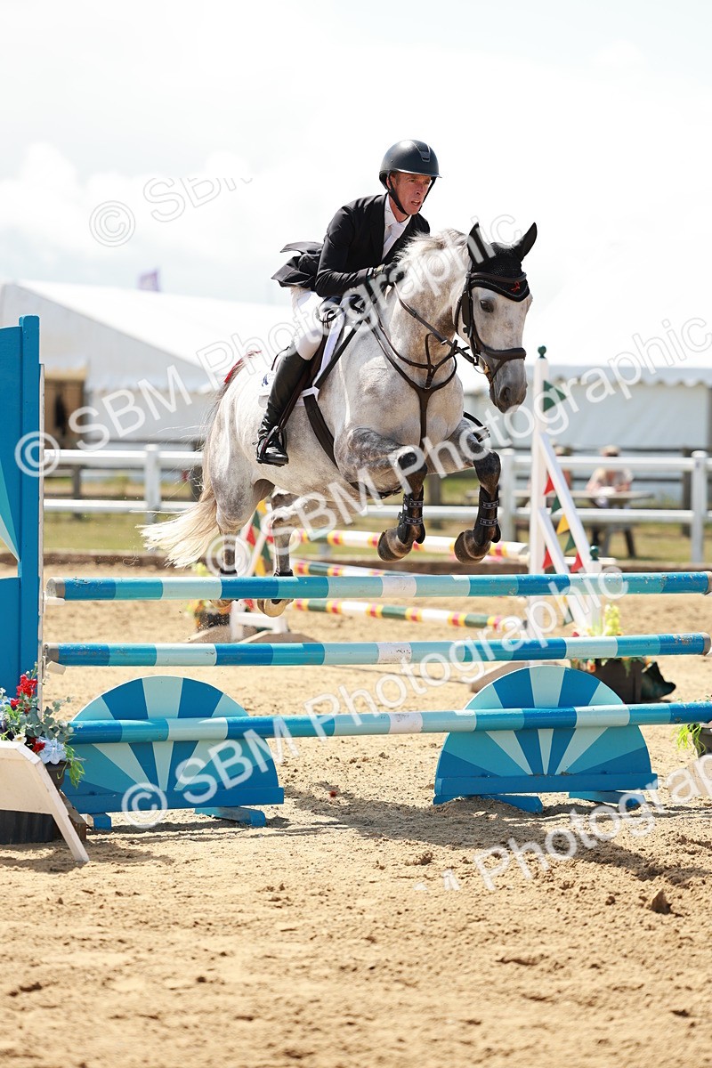 SBM_007168 - Class 2 - Senior Discovery - 1.00m Open