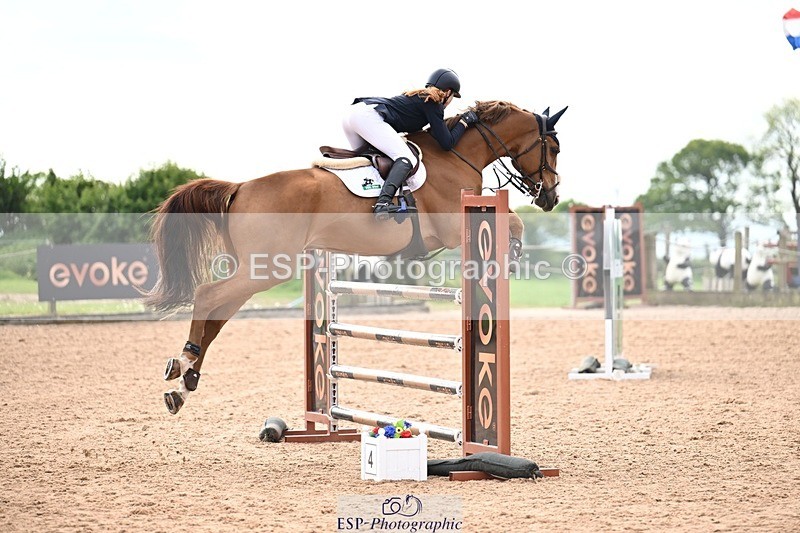 260507-094949-01301 - Cls 1 Snr Foxhunter
