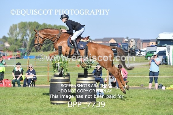 BPP_7739 - CLASS 6 Nisbets FreFrom The Farm & Andrew Dodds Autocare & Hugh O'Neill & Sons 1m Amateur Champ