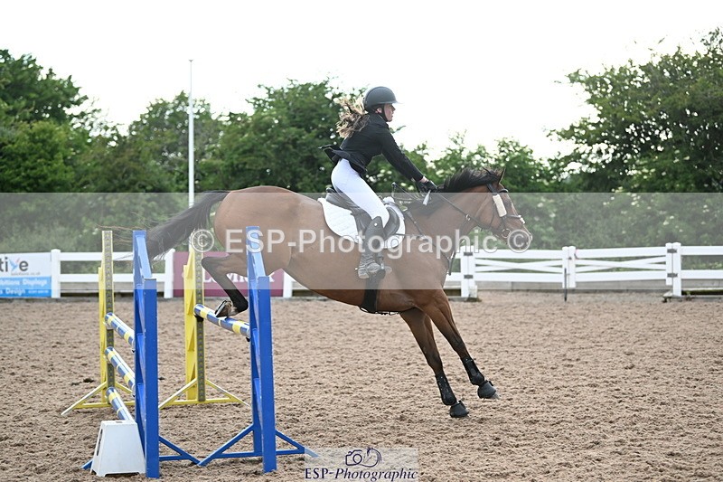 240611A-190643-01162 - 90cm