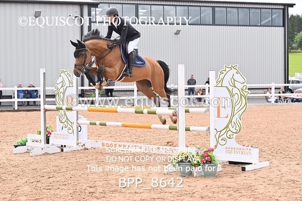 BPP_8642 - CLASS 20 SAT GFS Saddles Senior Newcomers/1.10m Open