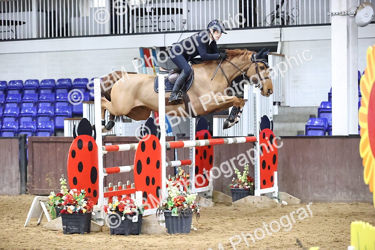 SBM_002242 - Class 11 - Senior Foxhunter - 1.20m