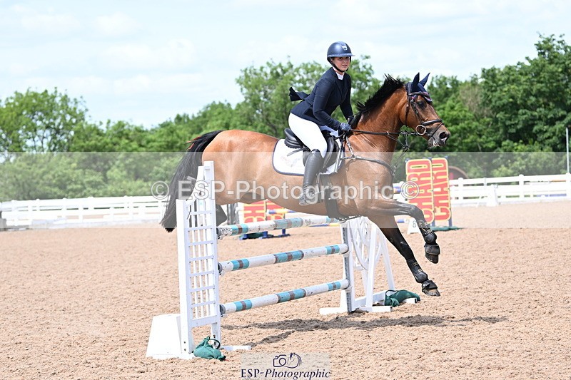 240619A-140311-00375 - Cls 4 Snr Newcomers and 1.10m Open