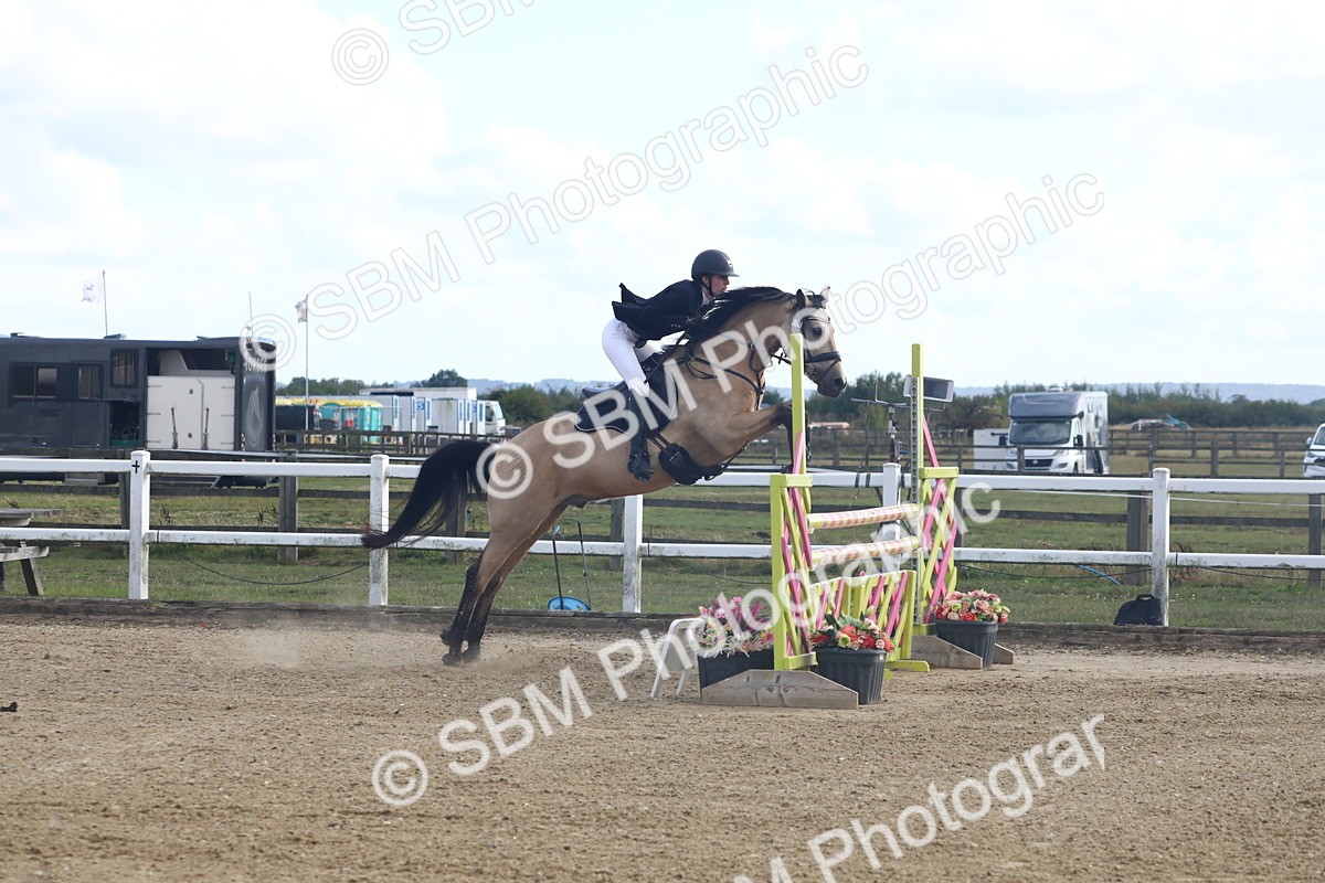 SBM_008132 - Class 14 - 1m Champs