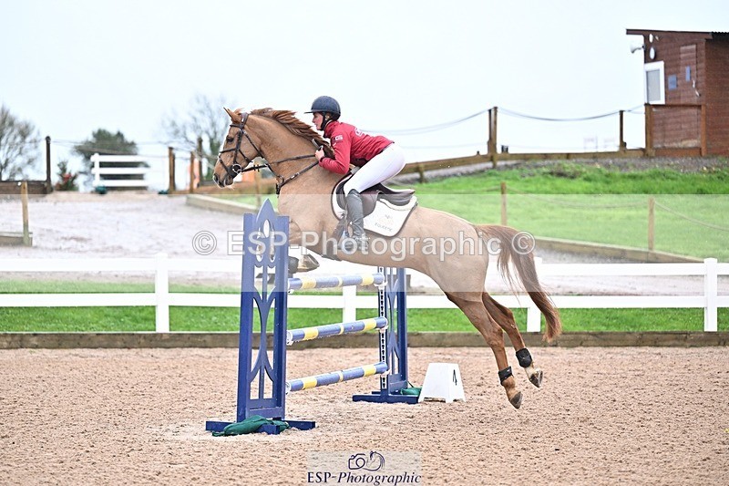 251029-131856-00545 - Foxhunter and 1.20m