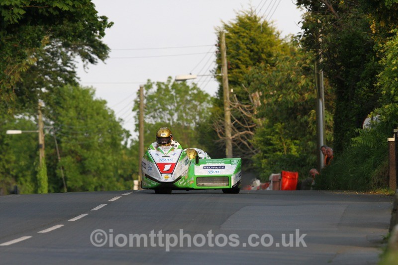 TT148499 - Tuesday Practice - Sidecars