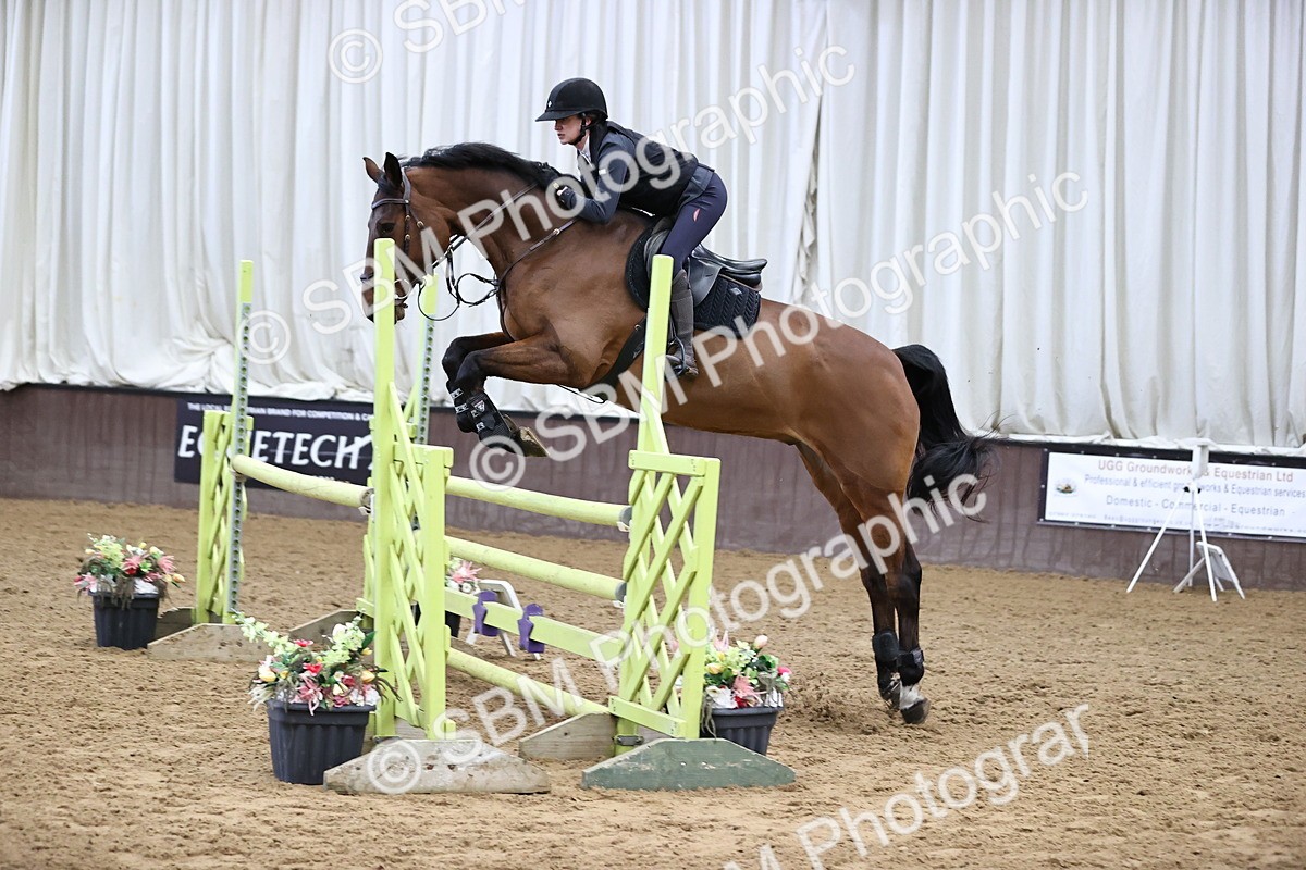 SBM_001785 - Class 4 - Senior Newcomers - 1.10m Open