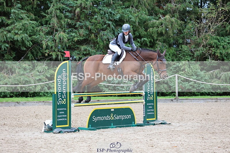 251026A-135112-26099 - G-516-Zara.Bucknell