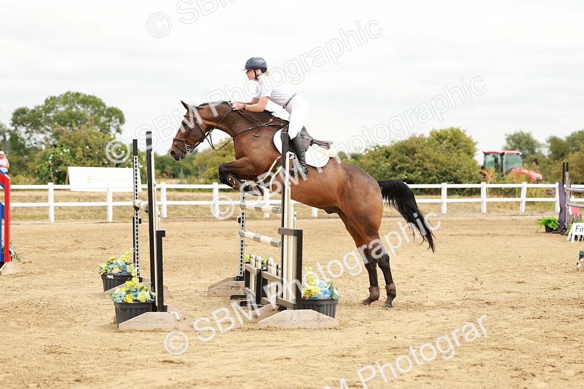 SBM_017752 - Class 21 - Senior Newcomers Championship 2d Rd