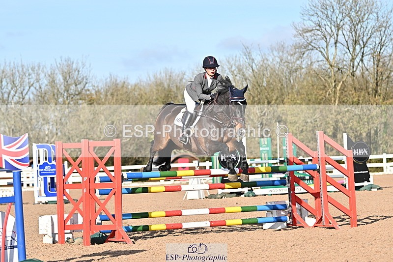 241113A-125752-00622 - Cls 04A&B Snr Newc & 1.10m Open