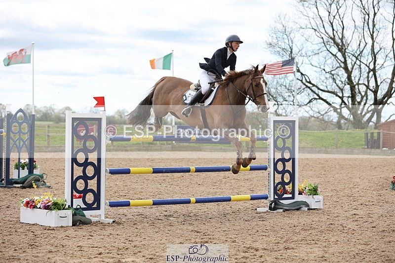 240419A-124559-07428 - Cls 6, 2 Star Medium Tour 1.35m