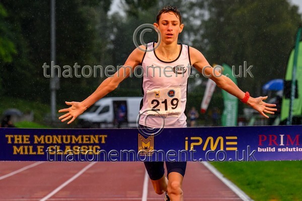 Monument25-918878 - Set Three