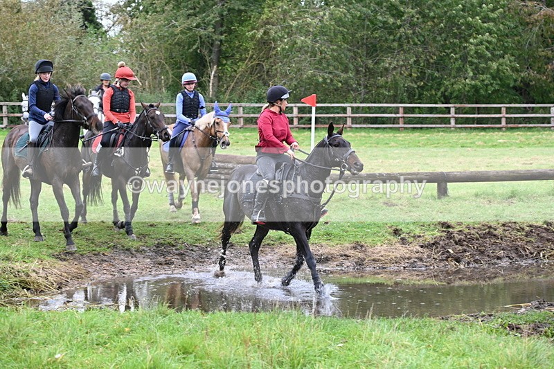 WJ6_6705 - Time at Photographer 13:06 to 13:23