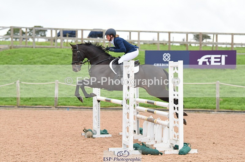 230927A-213718-00196 - Cls 3 Snr 1.05m Open