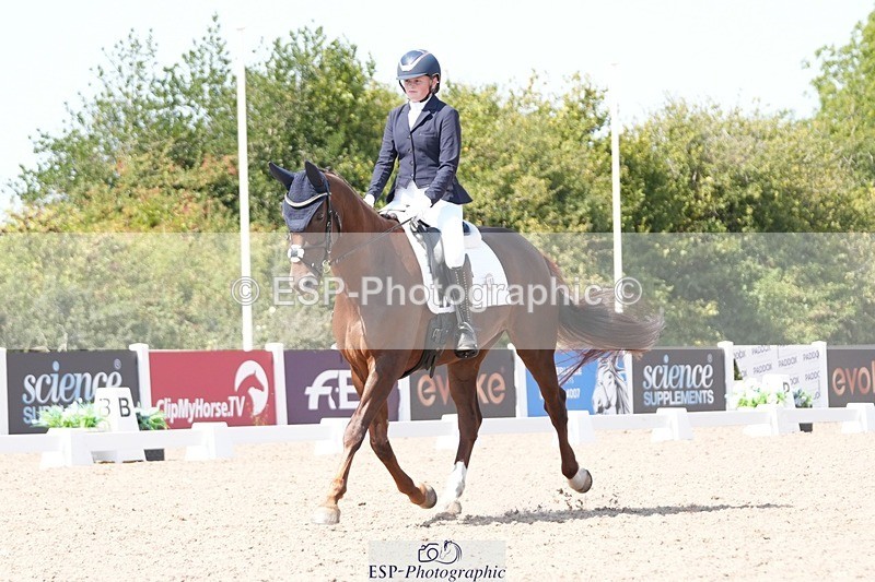 250817-142810-10669 - 180-Chloe.BushWellfields.Diaman.Vallante