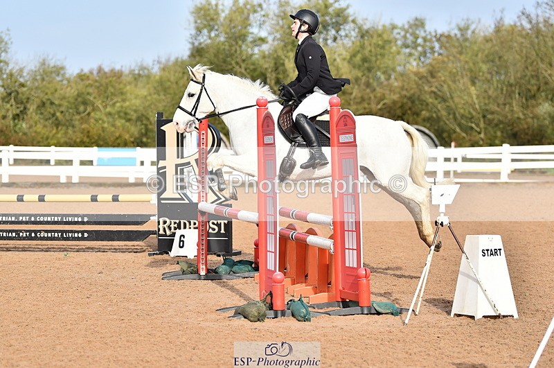 231028A-111706-00755 - Cls 2 British Novice & 80cm Open