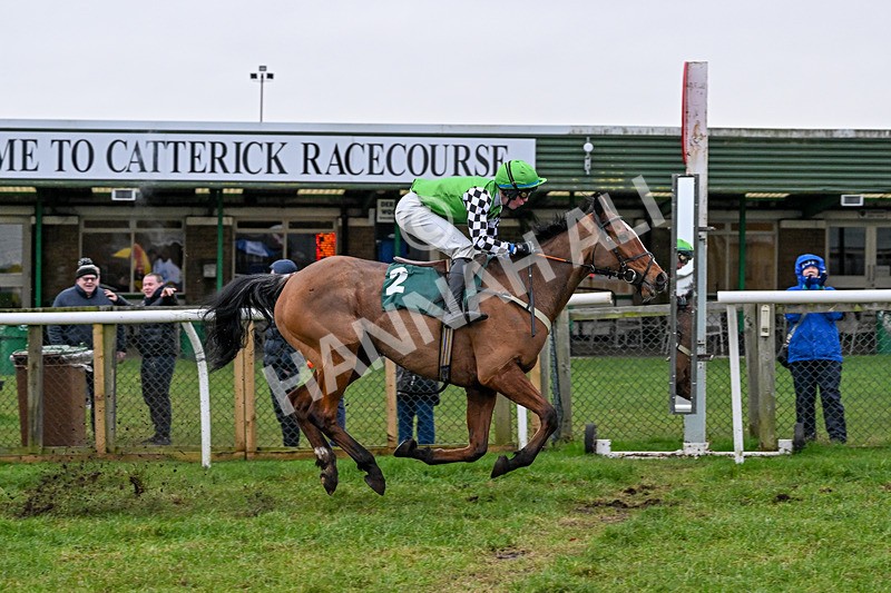 210126-Race 1-Ladronne-3307 - Race 1