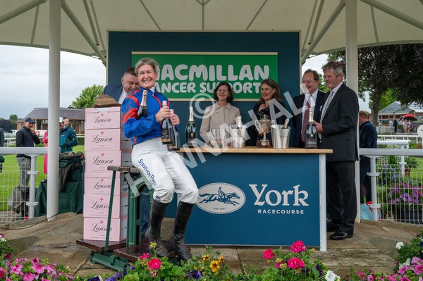 150624-Race 1-Lord Melbourne-4565 - Race 1 1.50pm Queen Mother's Cup Handicap