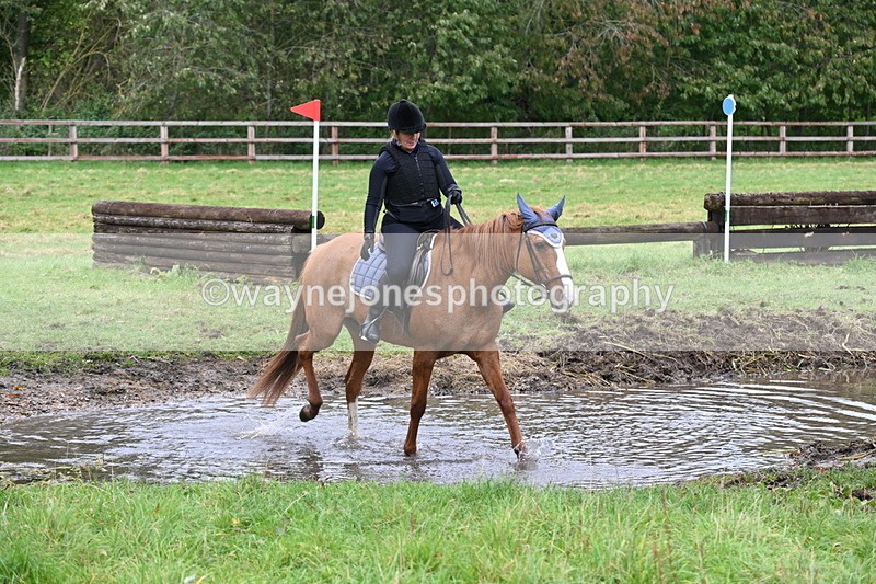 WJ6_6253 - Time at Photographer 12:41 to 13:05