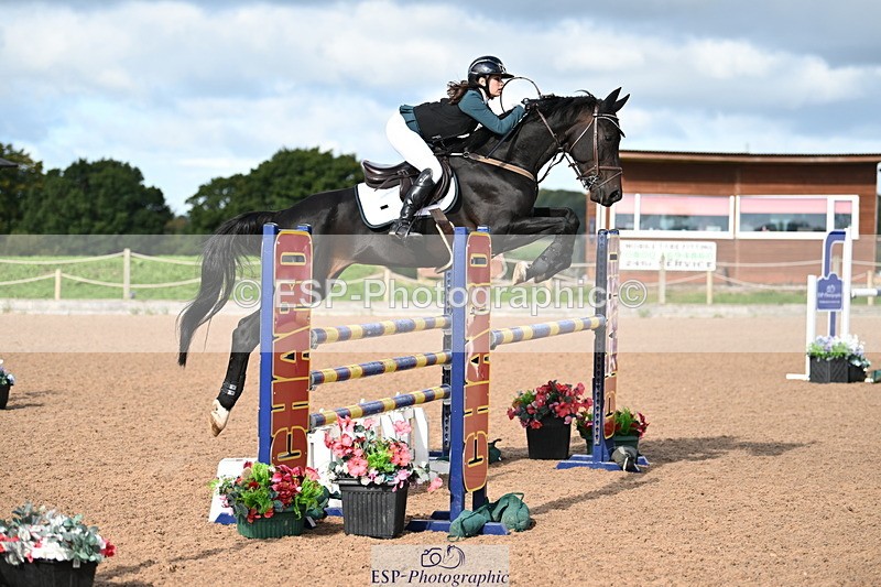 240912A-095547-00290 - Cls 1 Snr 1.05m & 1.10m Open