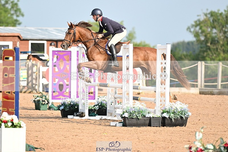 240801A-084445-00843 - Cls 1 British Novice and 90cm Open