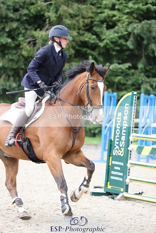 240615-130203-01480 - Cls 4 Snr Newcomers and 1.10m Open