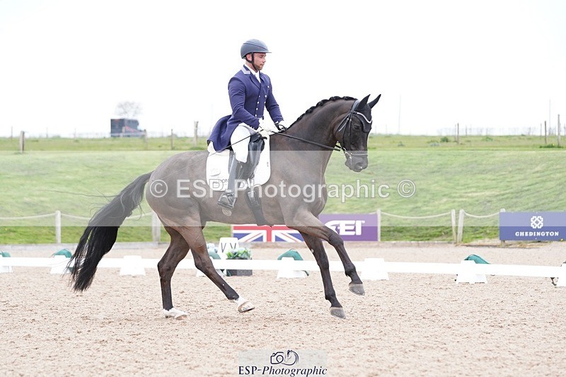 250403-154844-03178 - 023-Davy.Harvey-Diamond.Blue